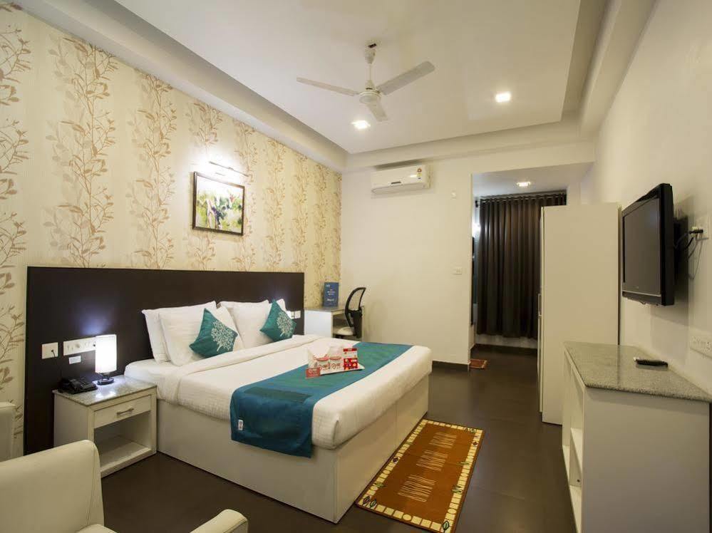 Oyo Rooms Near Cosmos Mall Siliguri Exterior foto