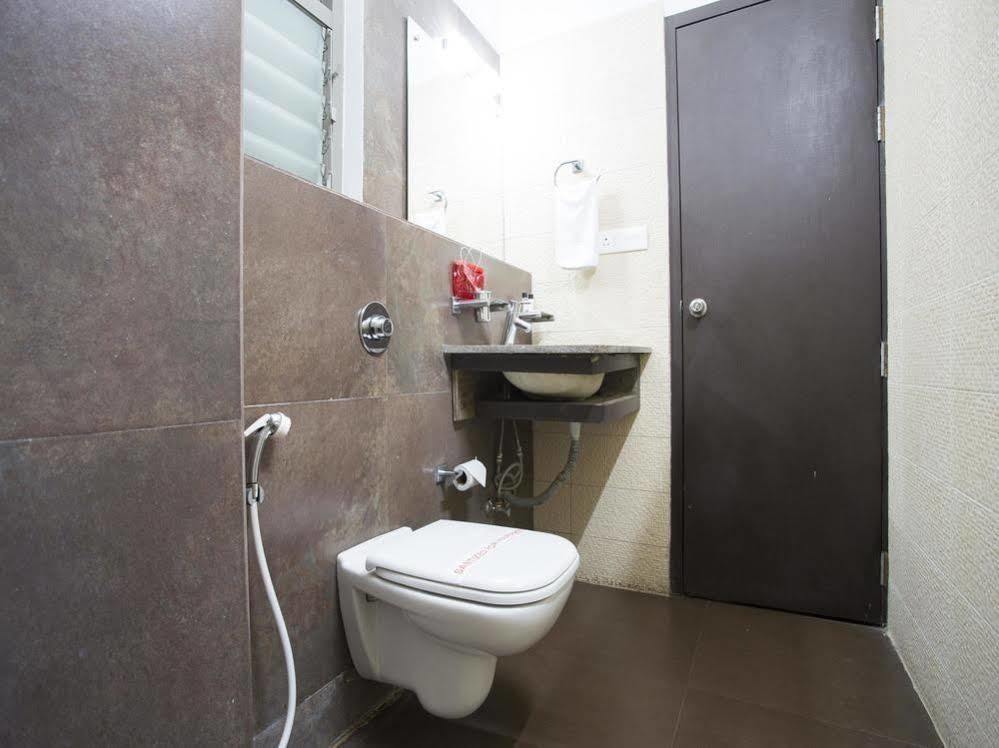 Oyo Rooms Near Cosmos Mall Siliguri Exterior foto